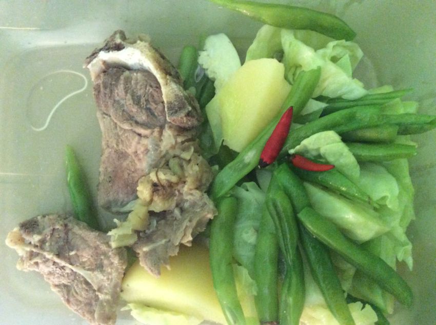 Nilagang baka(beef stew)