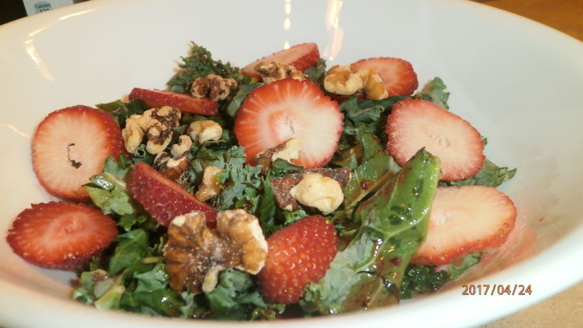 Kale and Strawberry Bowl