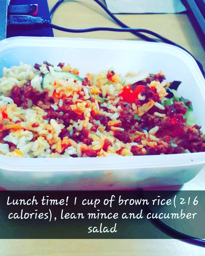 Brown rice with lean mince and a cucumber salad