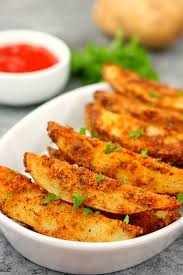 Baked Garlic Parmesan Wedges