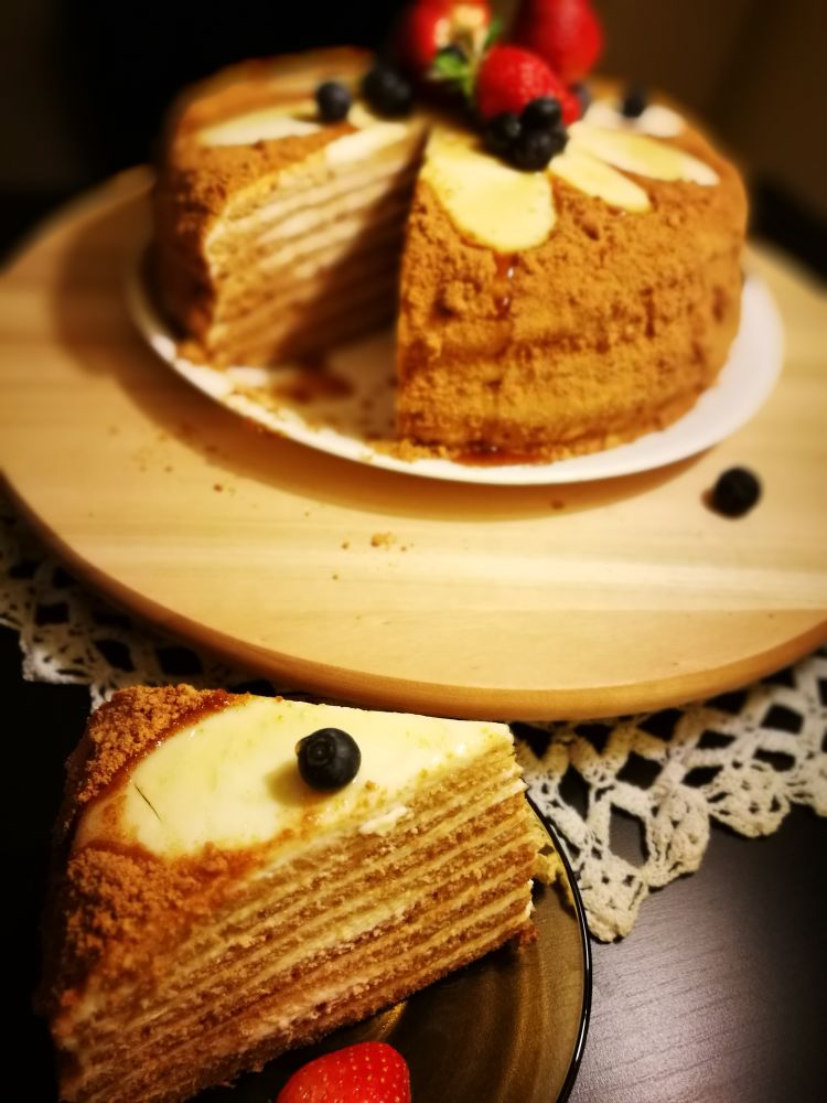 Russian Honey Cake(Medovik)
