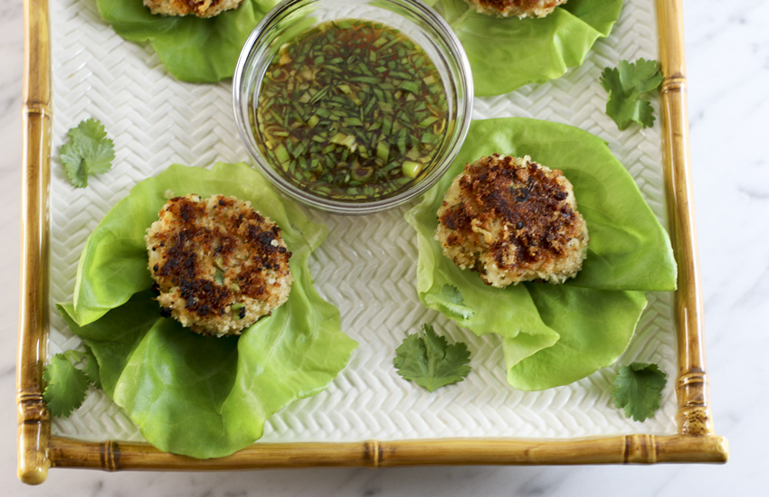Crab Cakes With Asian Dipping Sauce